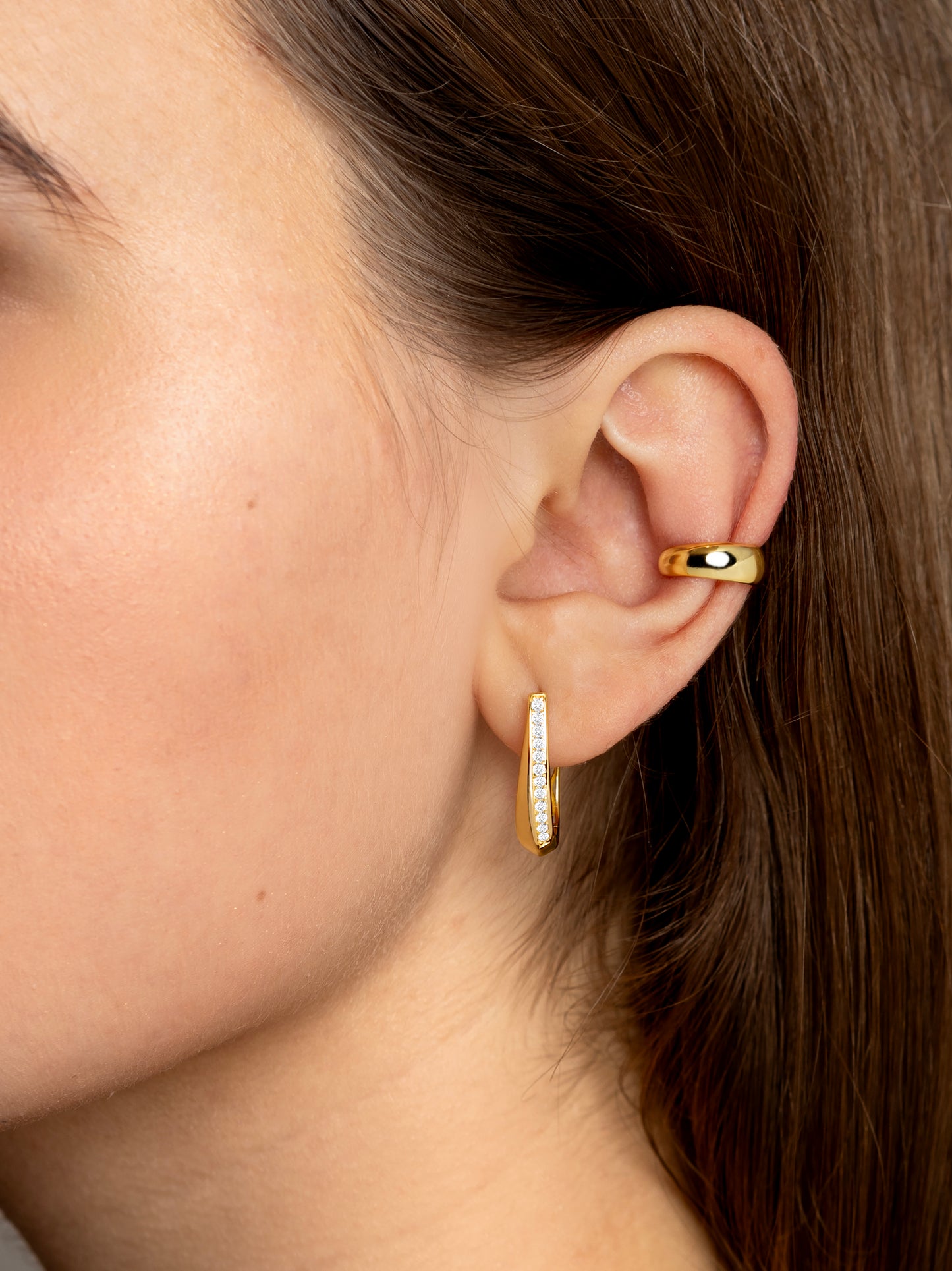 Dione Gold Ear Cuff